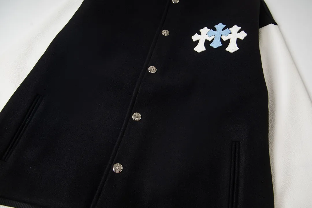 P360 model number Y608 Chrome Hearts Fw25 Chrome Hearts blue and white cross baseball jacket, same style for men and women, hot new product, original customized woolen fabric with a little thickness, early spring weather is still very good for the upper body, imported spliced pu leather sleeves, original molding and fine leather material, super heavy engineering design on the chest and back, exclusive custom cross metal decoration, customized loose fit, very handsome for both men and women, all details respect the original Mold customization of distressed cross snaps with incomparable distressed texture SIZE:M-XXL